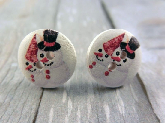 Preview: Holz Knopf Ohrstecker Schneemann Winter Schnee
